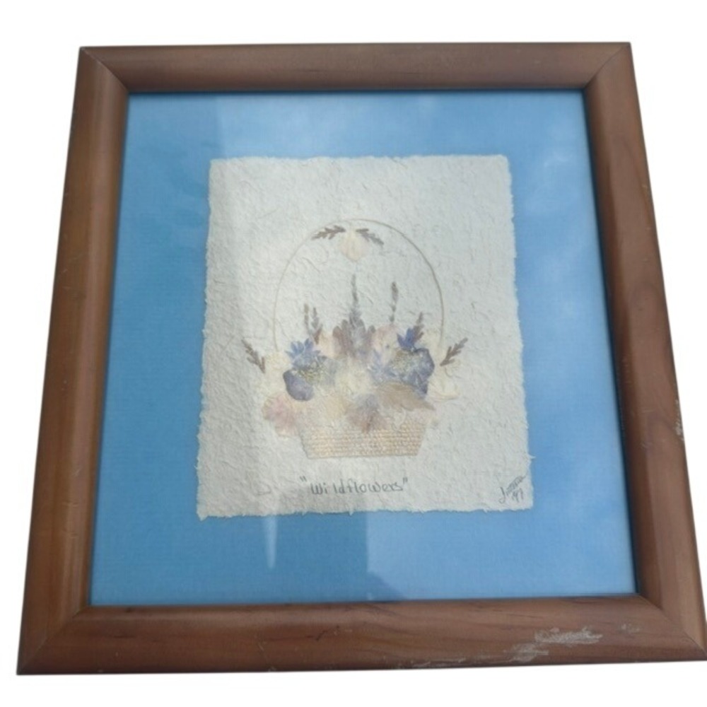 Vintage Signed Pressed Flower Art 1997 Wildflowers Cottagecore Framed 11x9